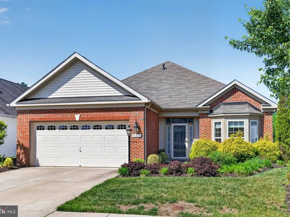11271 Yellowstone Ct, White Plains, MD 20695