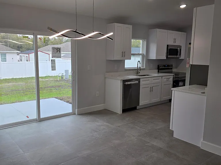 13844 SW 104th Ln — Photo 2