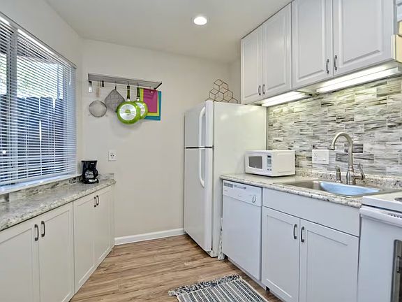 2nd image of 1840 Burton Dr APT 140