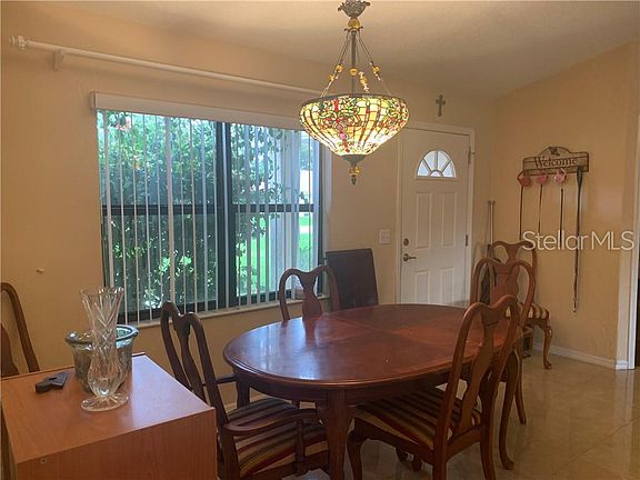 5th image of 141 Westrobin Ln