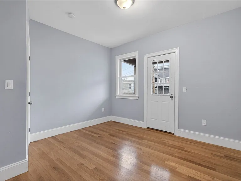 29 East St #2 — Photo 5