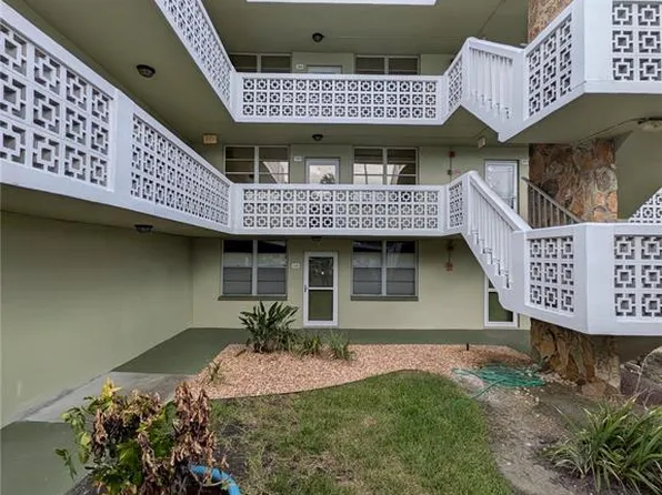 4885 1ST STREET NE #216, ST PETERSBURG, FL 33703
