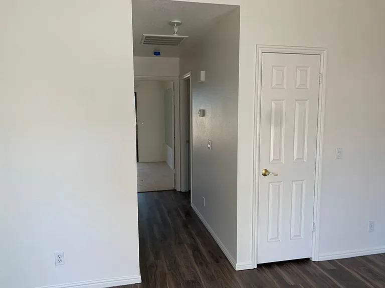 375 S Main St #17 — Photo 6