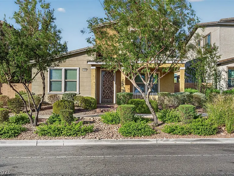 1100 E Sunset Rd — Photo 2