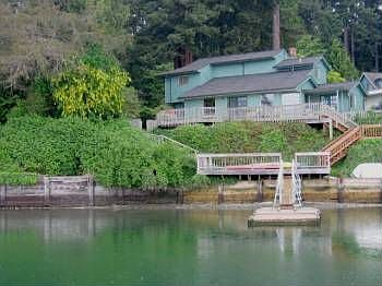 1st image of 10223 SW Tillicum Ln