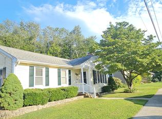 54 Woodrow Ave, Norwich, CT 06360