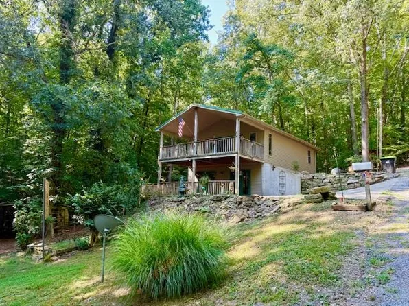 207 Tanglewood Dr, Cadiz, KY 42211