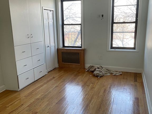 2nd image of 41-07 42nd St Unit 3C
