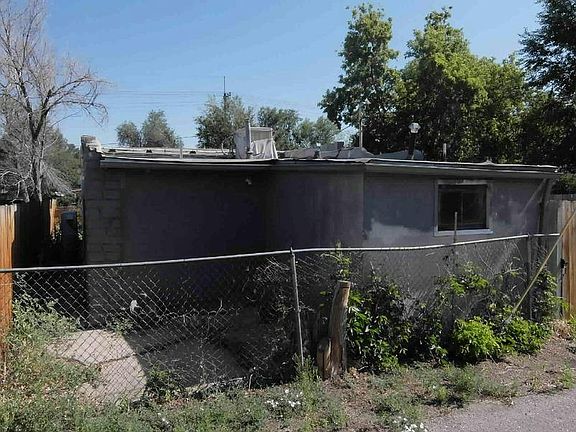 3rd image of 3930 W Kentucky Ave