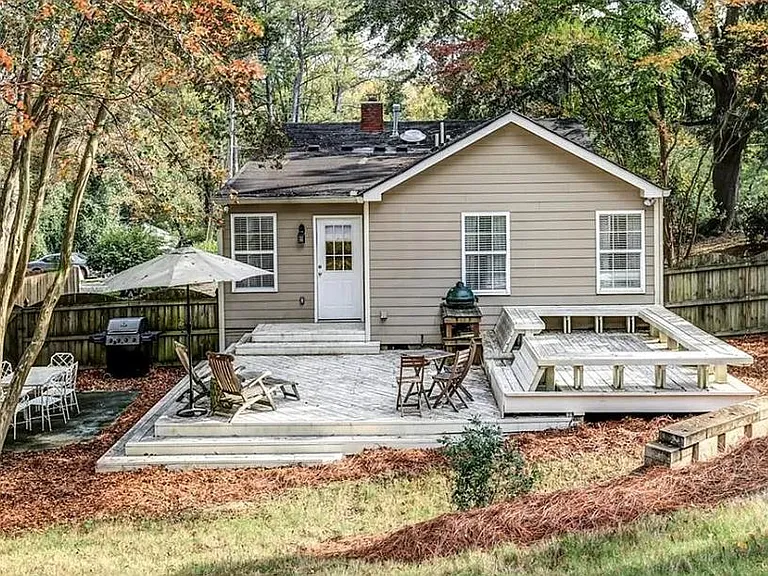 1812 Hickory Rd — Photo 19