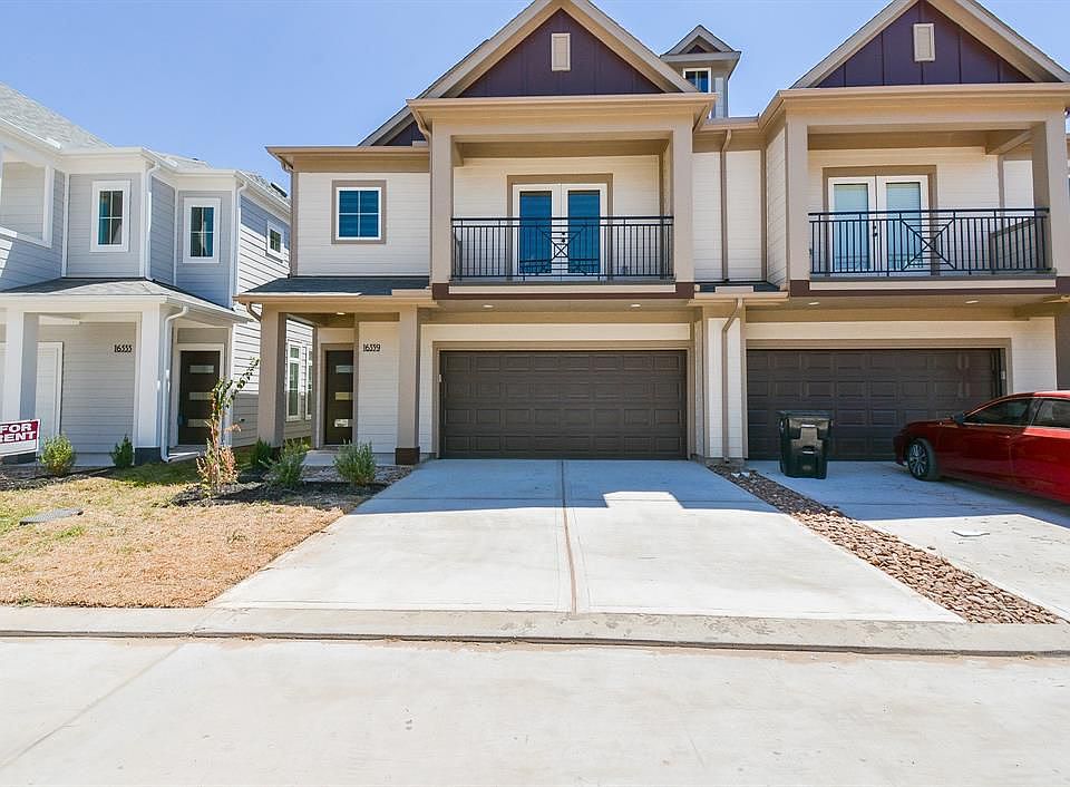 1st image of 16559 Oasis Glade Dr