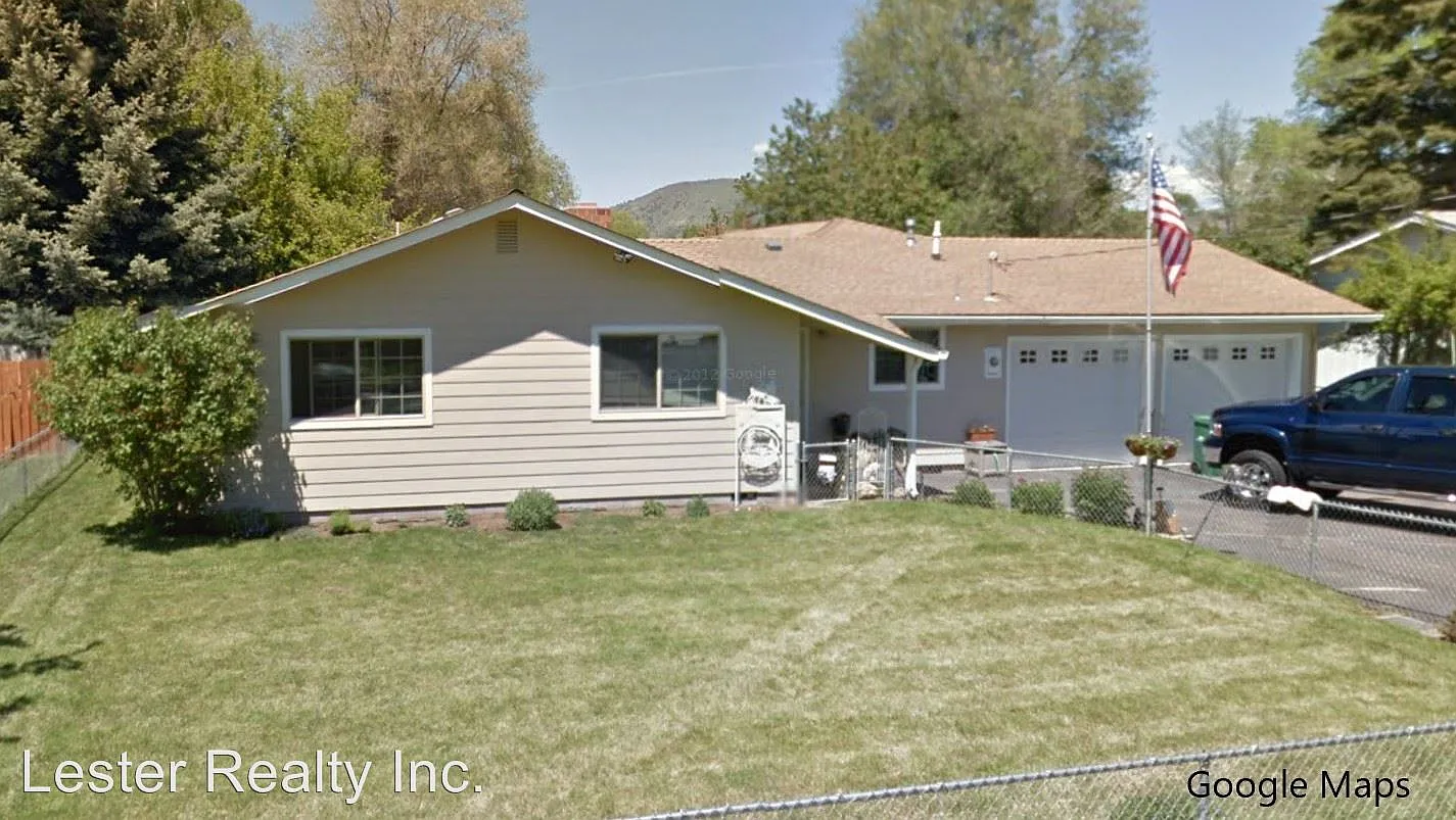 3933 Kelley Dr photo 1