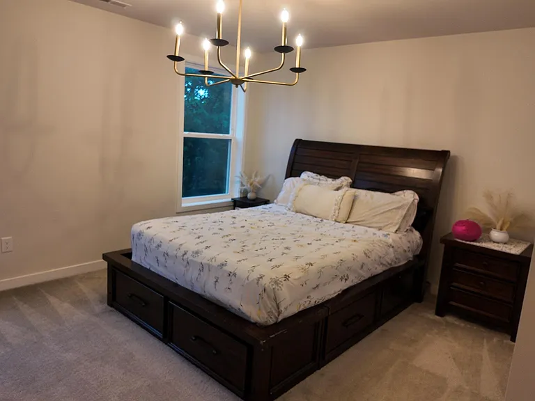 148 Kennedy Dr — Photo 21