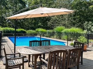 18 Mountain Laurel Ln, Southampton, NY 11968