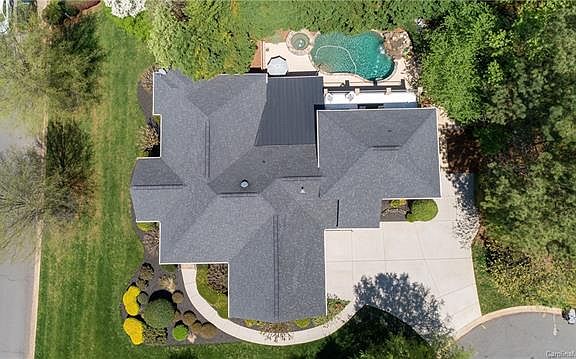 2nd image of 3101 Shady Knoll Ct