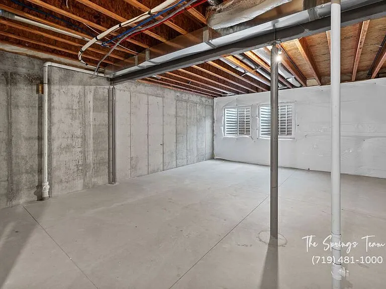 740 Brambleberry Hts — Photo 33