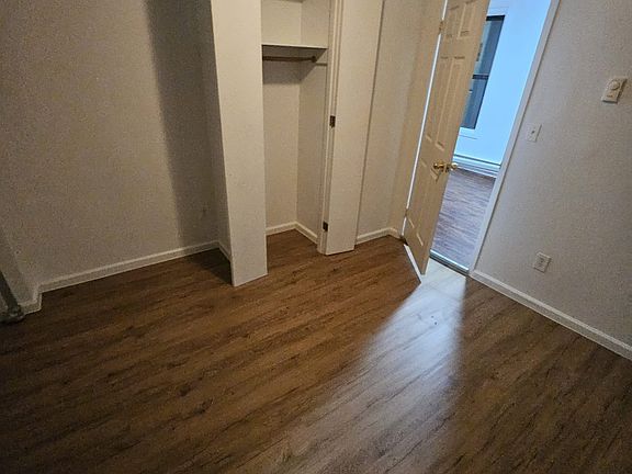 4th image of 671 Dawson St #1A