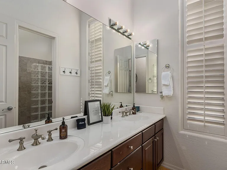5936 E Night Glow Cir — Photo 24