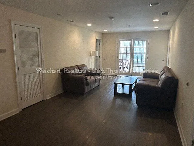 929 Morreene Rd #D23 — Photo 7