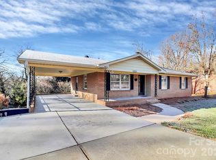 526 Julia Ave, Belmont, NC 28012