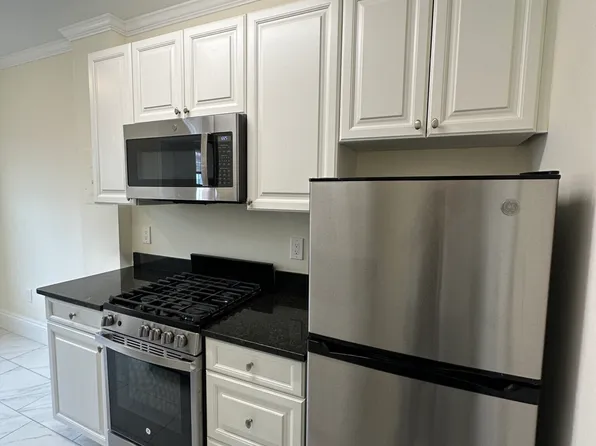 22 Chauncy St APT 20, Cambridge, MA 02138
