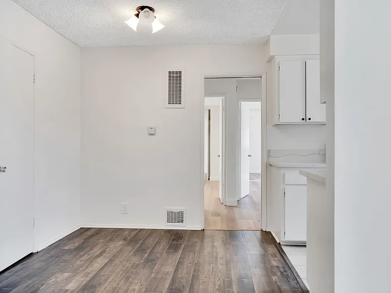 1518-1522 Euclid St — Photo 11