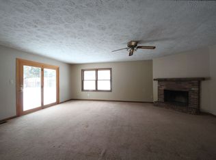 5516 Hobbs Ct, Indianapolis, IN