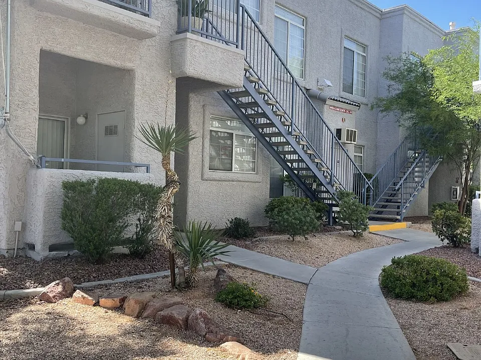2201 Ramsgate Dr #915