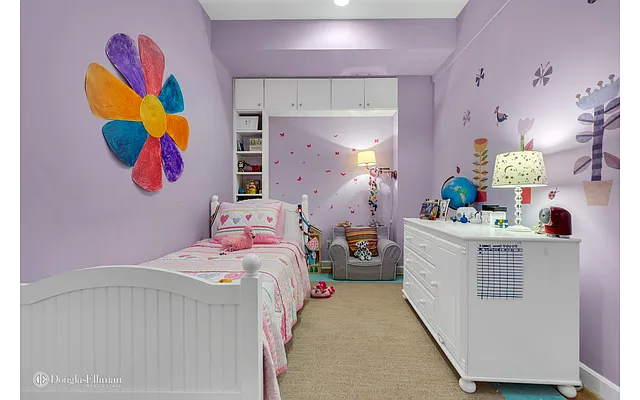 Sold by Douglas Elliman | media 7