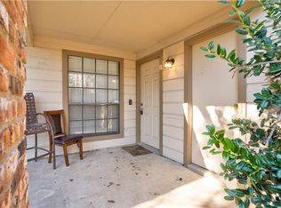 11600 Walnut Ridge Dr #B, Austin, TX 78753