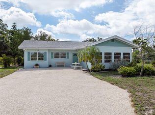 404 Bayshore Rd, Nokomis, FL 34275