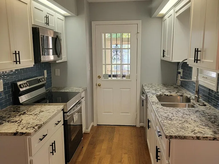 10315 Amberwell Park Rd — Photo 14