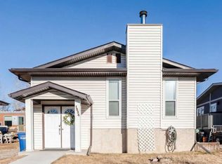 1524 SW Big Springs Way SE, Airdrie, AB T4A 1N2