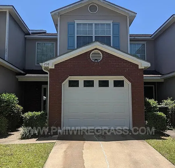 208 Foxchase Ln — Photo 36