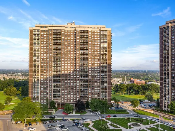 27110 Grand Central Pkwy APT 4P, Floral Park, NY 11005