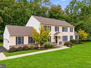 110 Country Ln, Lansdale, PA 19446