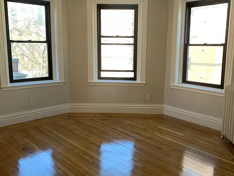 107 Jersey St #11 — Photo 1