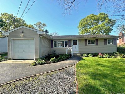 4993 Express Drive, Ronkonkoma, NY, 11779