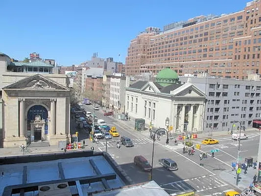 Rented by Living New York | media 40