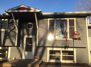508 Superior Ave, Crooks, SD 57020