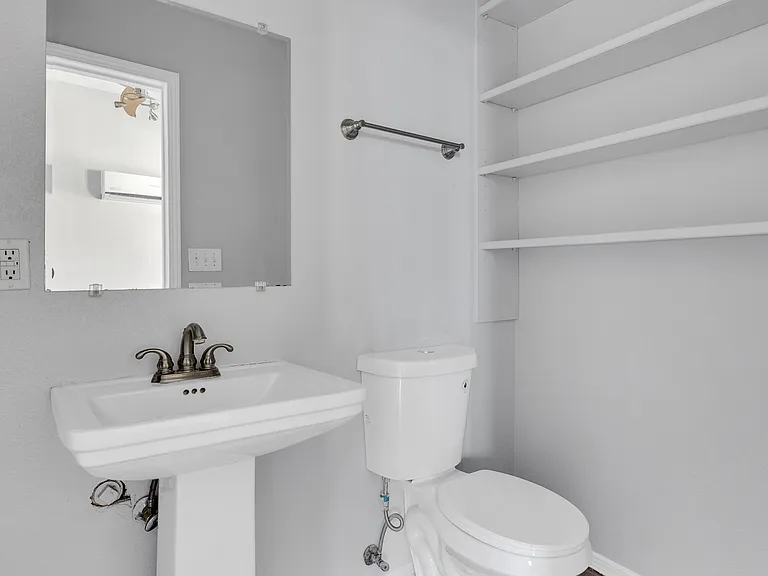 1127 N El Paso St #5 — Photo 9