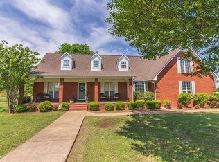 1013 Laurel Hill Finger Rd, Finger, TN 38334