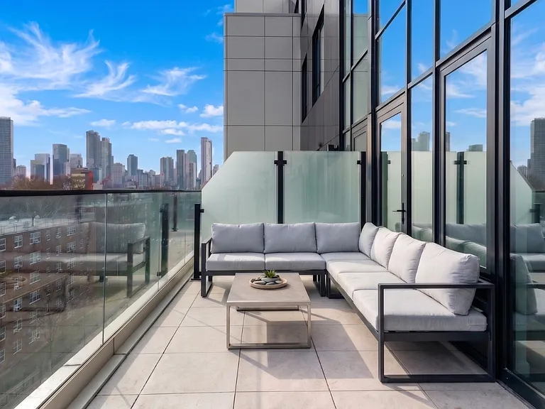 11-14 35th Ave #713 — Photo 8