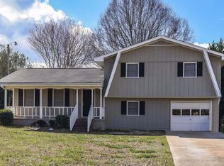 3373 Castille Dr, Snellville, GA
