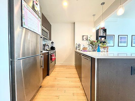 5th image of 5-09 48th Ave #3D
