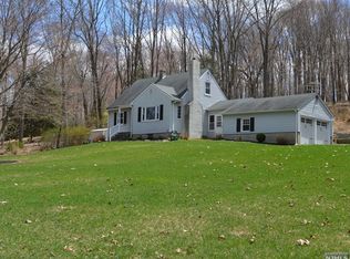 35 Furnace Rd, Chester, NJ 07930