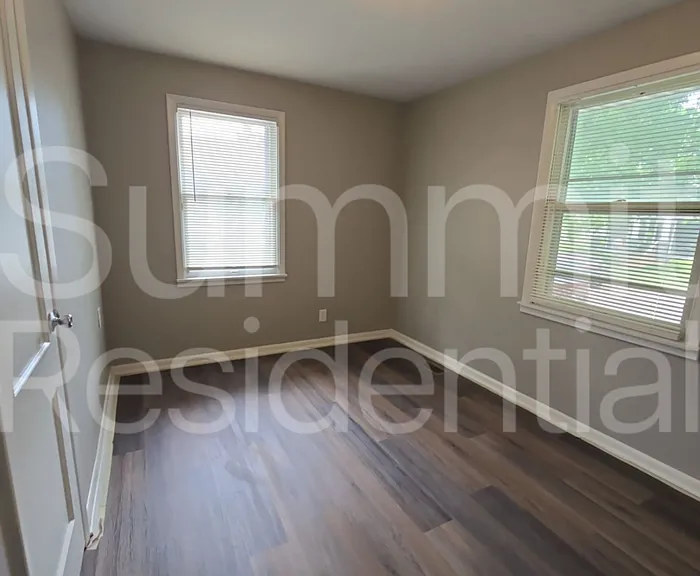2913 W 44th Ave — Photo 11
