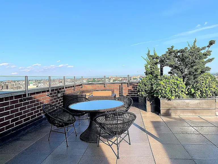 25-32 30th Dr #3D — Photo 14