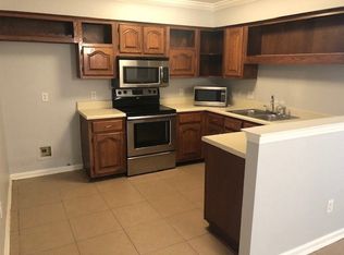 1596 Oaken Bucket Dr, Cordova, TN 38016