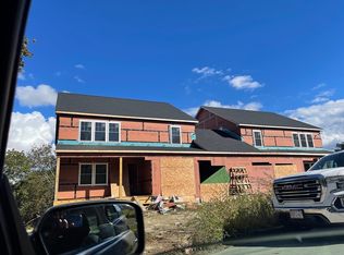 29 N Steele St, Worcester, MA 01607